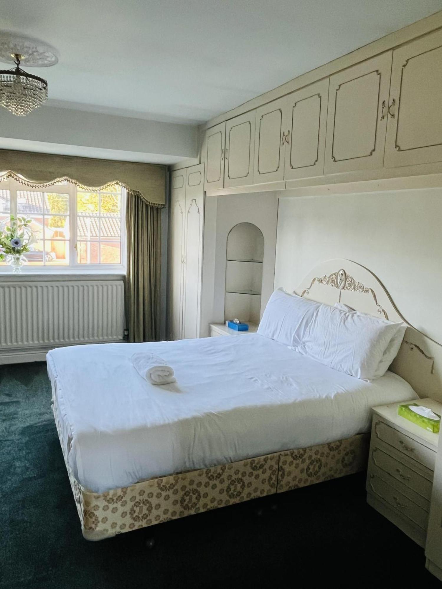 Unwind In Comfort At Cosy Caradus Free Parking برمنغهام المظهر الخارجي الصورة