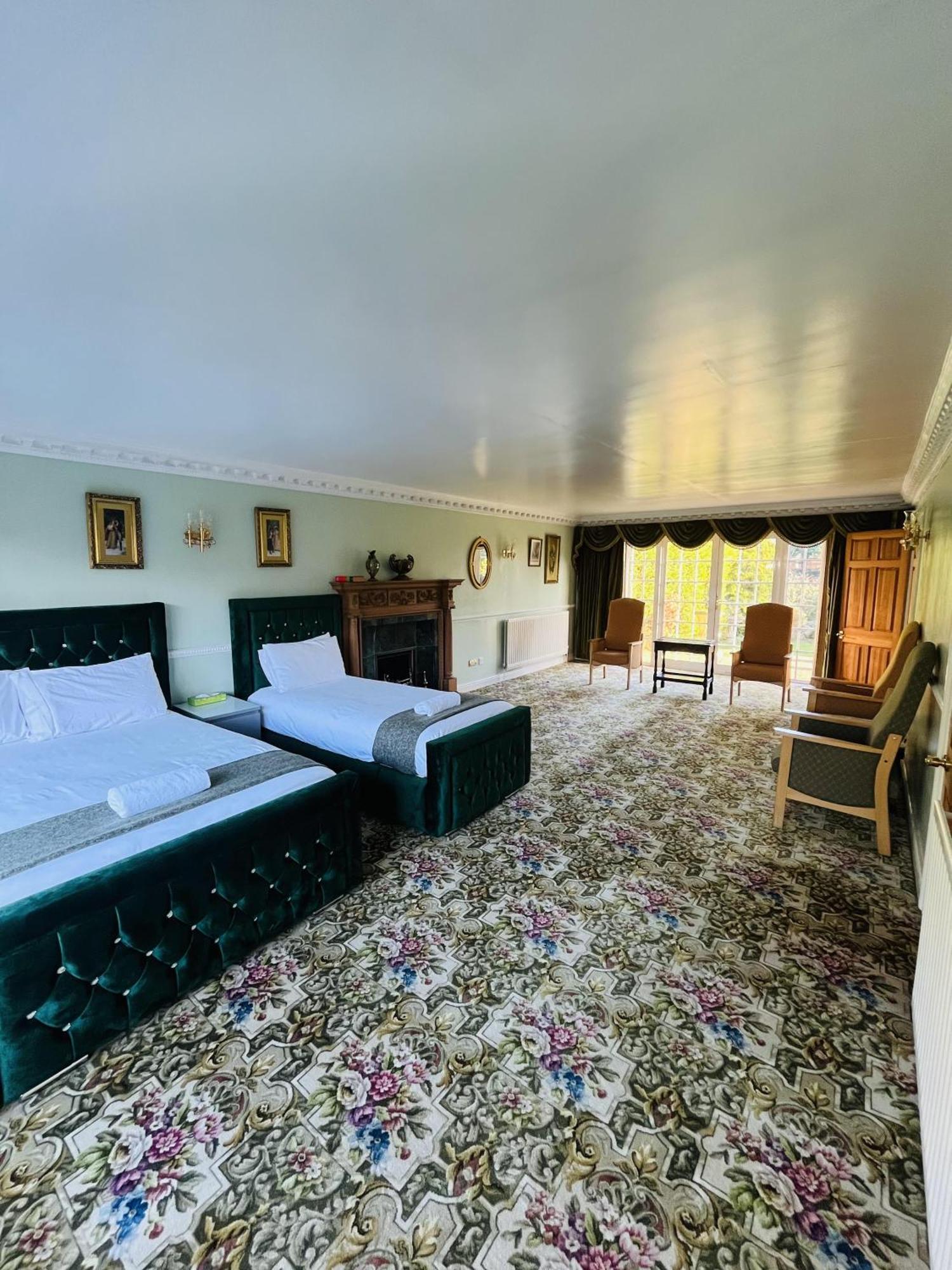 Unwind In Comfort At Cosy Caradus Free Parking برمنغهام المظهر الخارجي الصورة